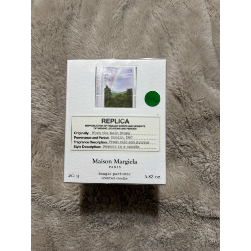 Replica When The Rain Stops Scented Candle